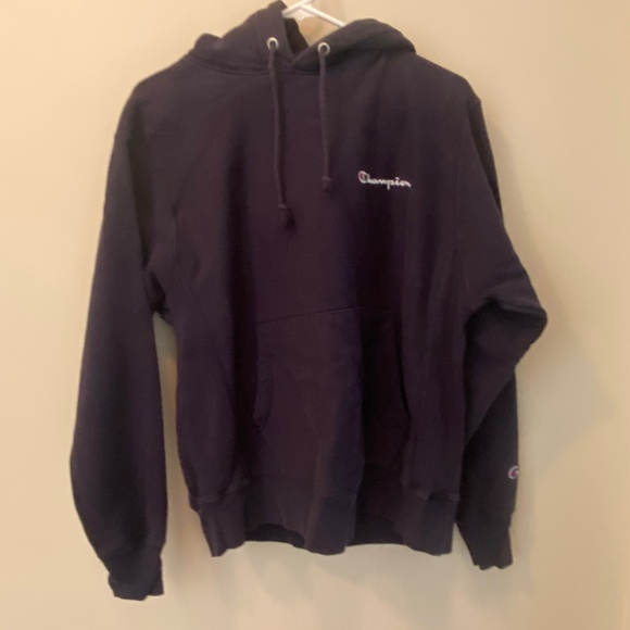 Champion sweatshirt - Picture 2 of 2